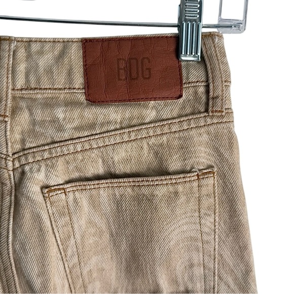 BDG High Rise Tan Swirl Wide Leg Puddle Pants Size 24 - Picture 8 of 12